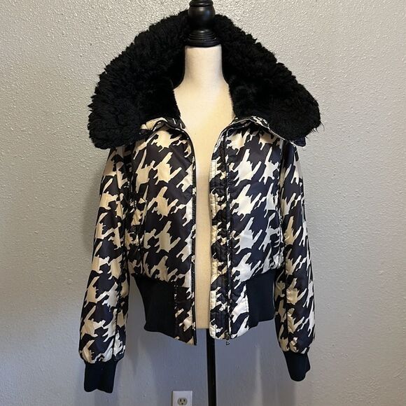 Baby phat women’s houndstooth puffer jacket size XL - Picture 8 of 15